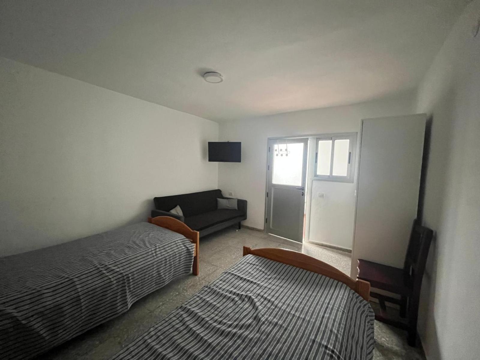 Casa Lucas Dos Apartment Almaciga ภายนอก รูปภาพ